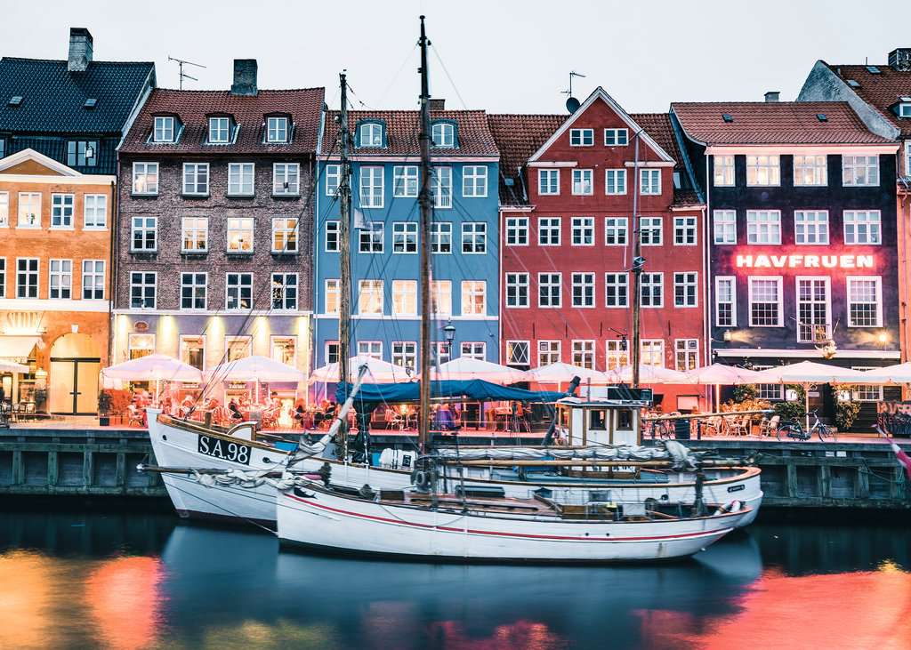 Scandinavian Places Copenhagen, Denmark 1000pc