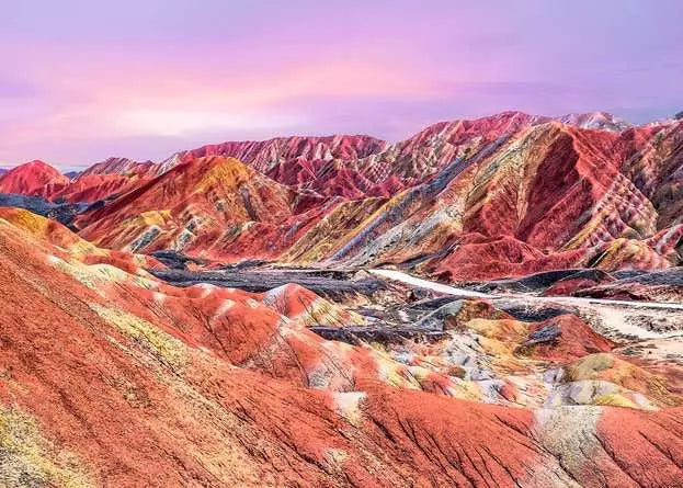 Beautiful Mountains Rainbow Mountains, China 1000pc
