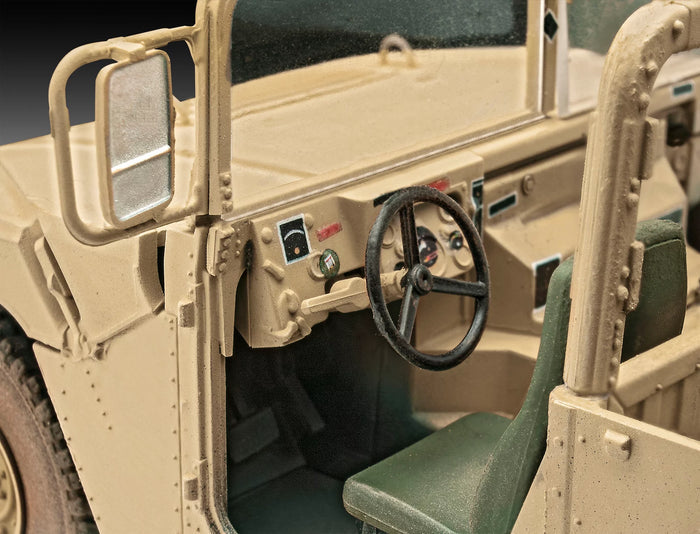 HMMWV M109 7A2 1/35