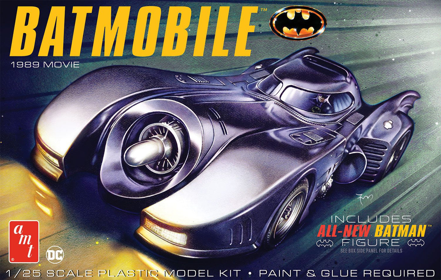Batmobile 1989 Movie with seated Batman figure 1/25