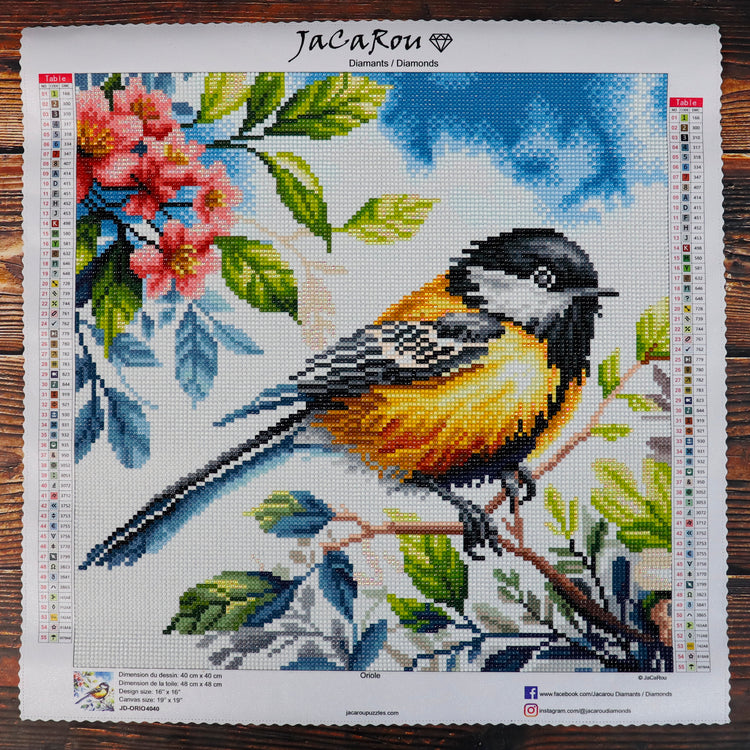 Diamond Oriole 16X16"