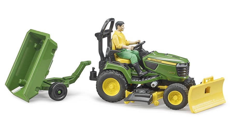 John Deere Lawn Tractor with Trailer