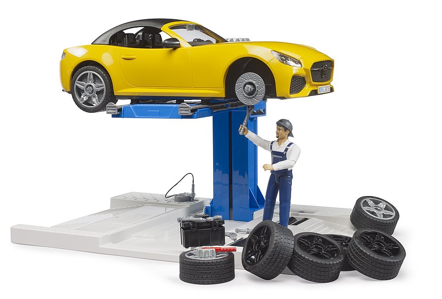 Car Service with Roadster