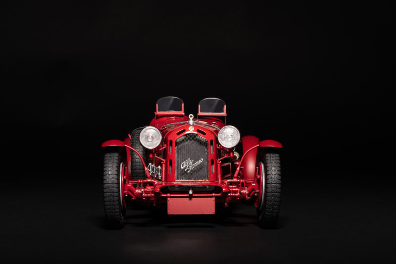 Alfa Romeo 8C2300 Roadster 1/12