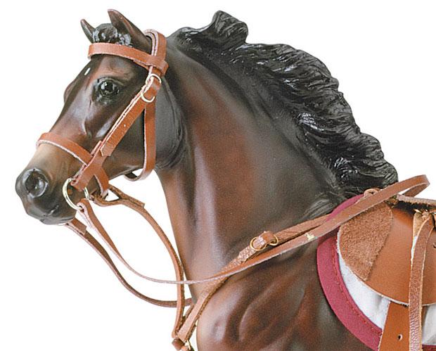 ENGLISH HUNTER/JUMPER BRIDLE 1/9
