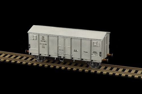REFRIGERATED FREIGHT CAR H (HO)