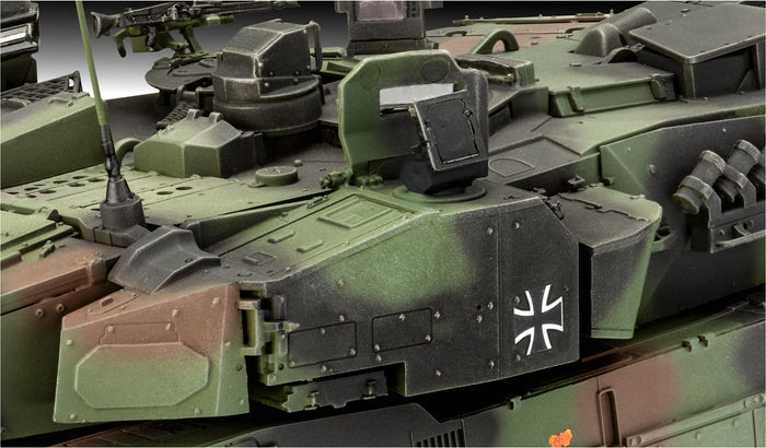 Leopard 2A7A1 1/35