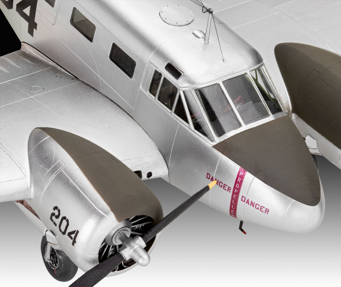 Beechcraft Model 18 1/48