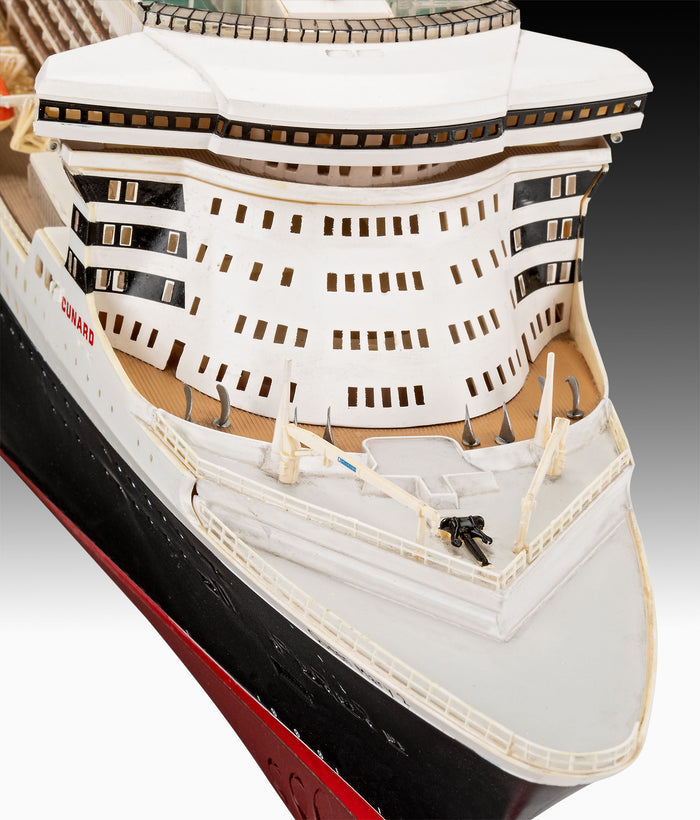 Queen Mary 2 1/400