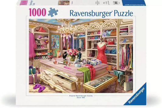 Coveted Closet 1000pc