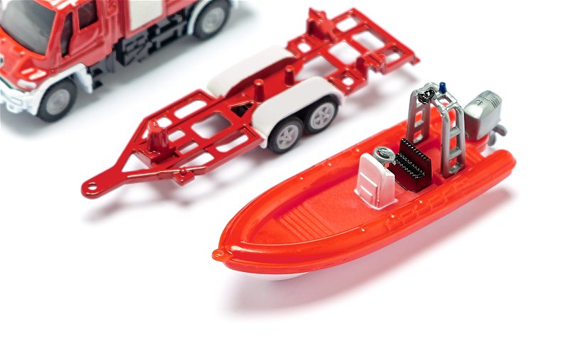 Unimog Fire Engine with Boat