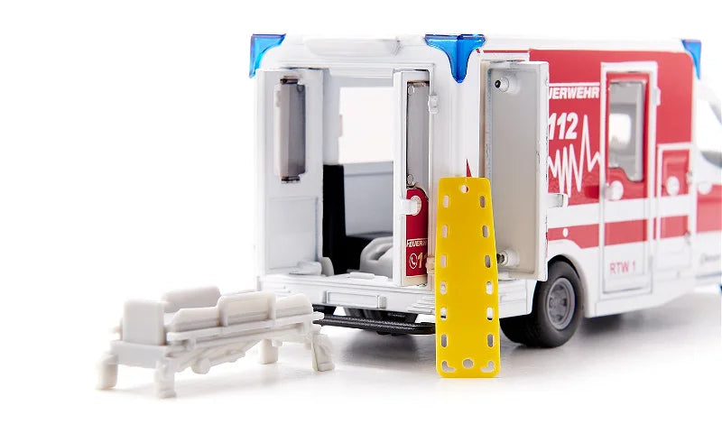 SIKU Ambulance Model zásahového vozidla SIKU Ambulance Model zásahového vozidla