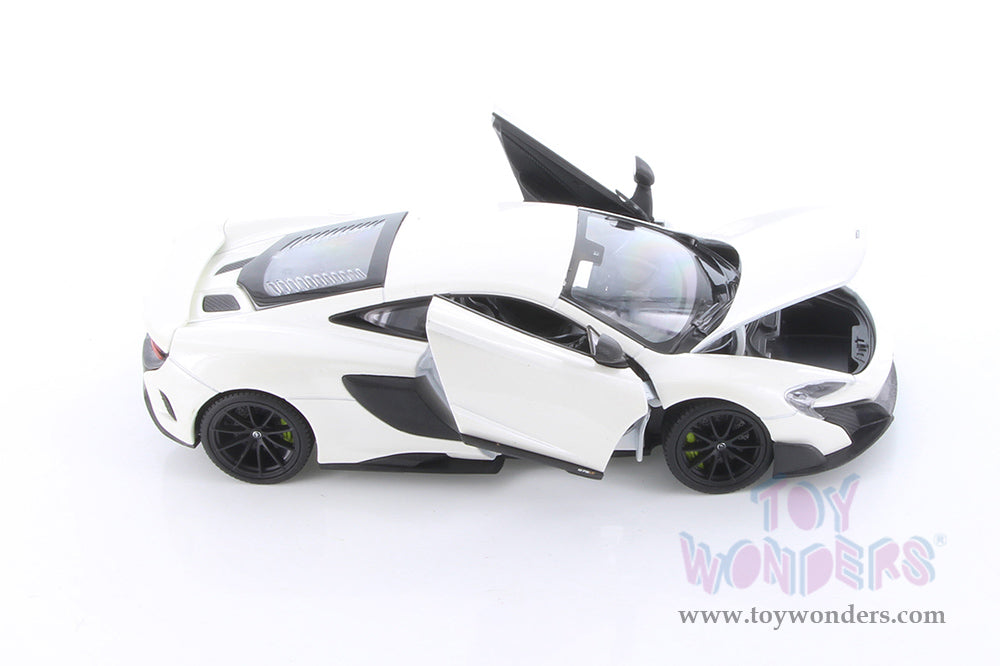 McLaren 675LT Coupe 1/24 (white)