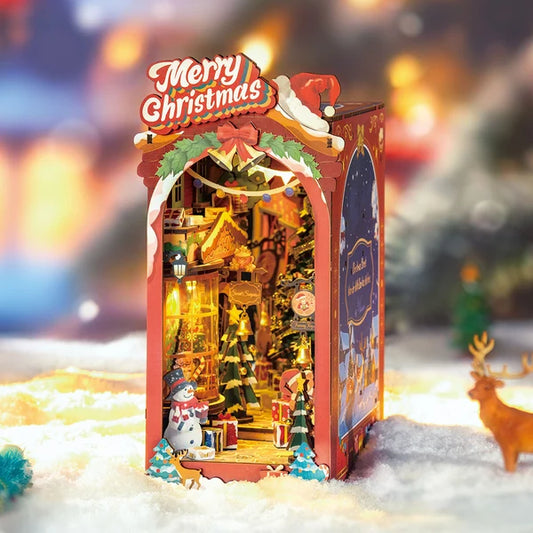 Book Nook & Wonderland Christmas Street