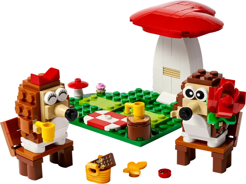 Hedgehog Picnic Date