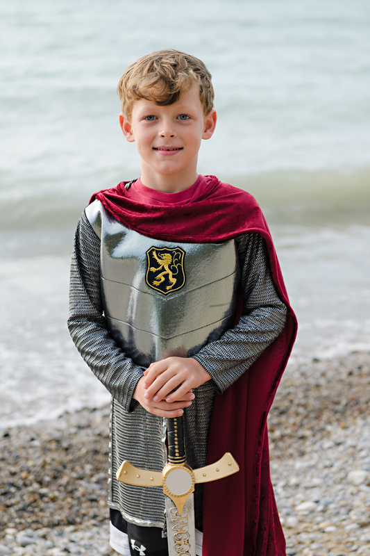Silver Knight with Cape Size 5-6
