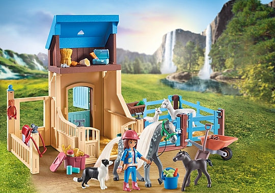 Horses of Waterfall Horse Stall with Amelia and Whisper
