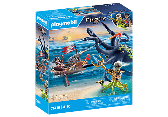 Pirate Battle with Giant Octopus