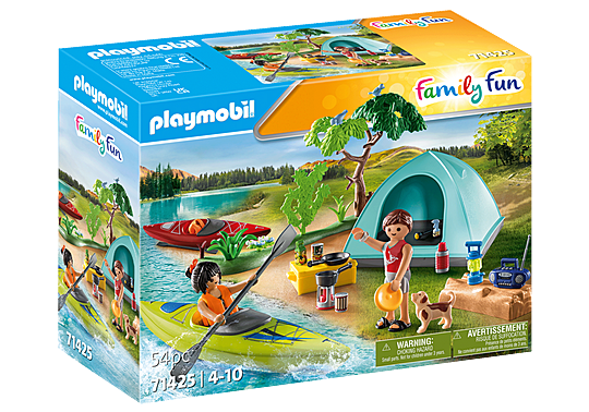 Family Fun Campsite with Campfire