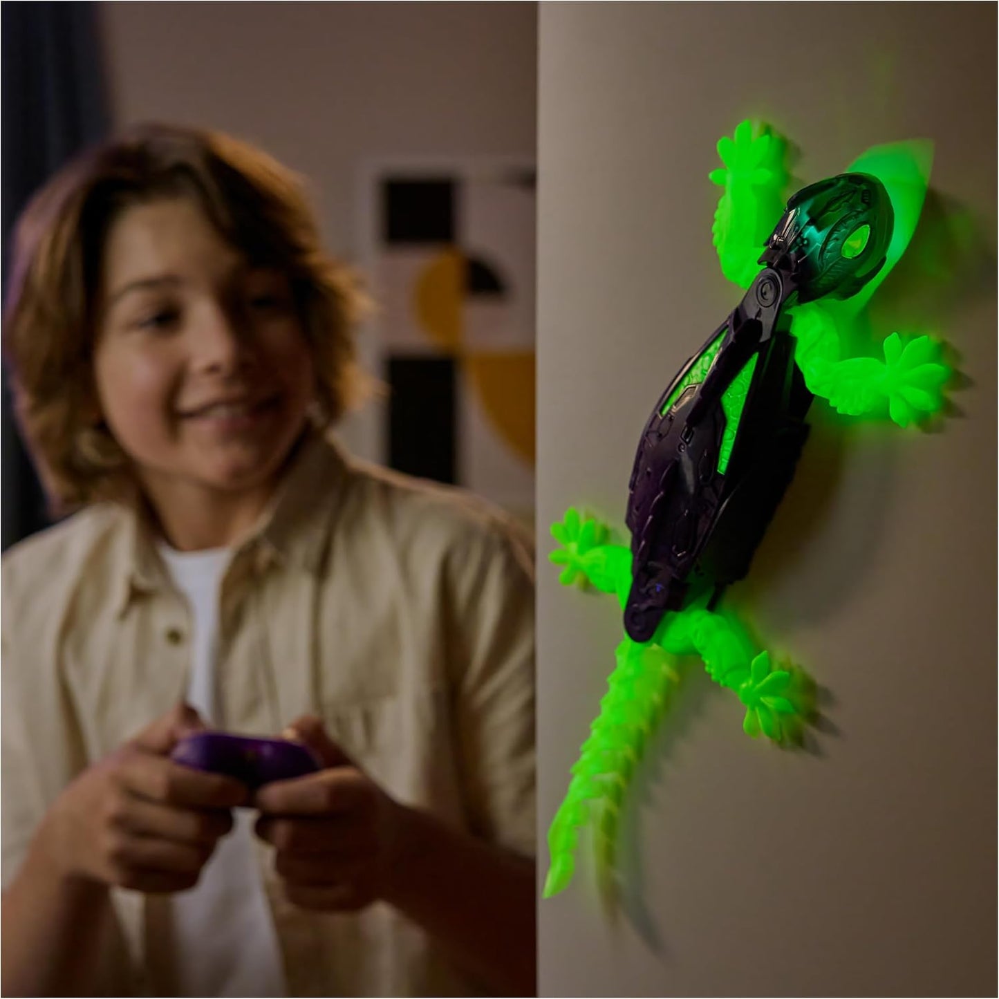 Hex Wall Crawler Glow in the Dark