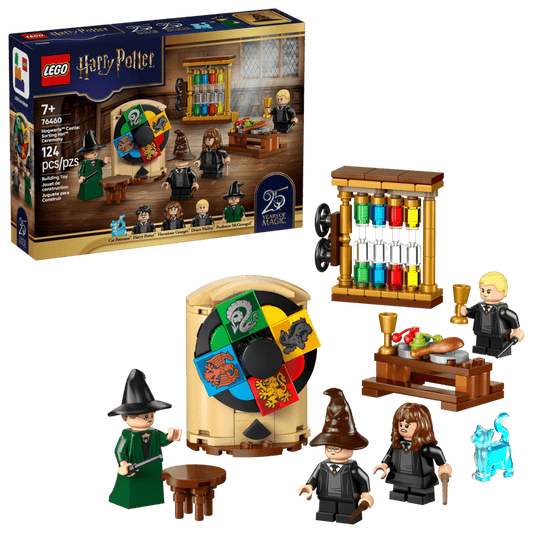 Harry Potter Hogwarts Castle: Sorting Hats Ceremony