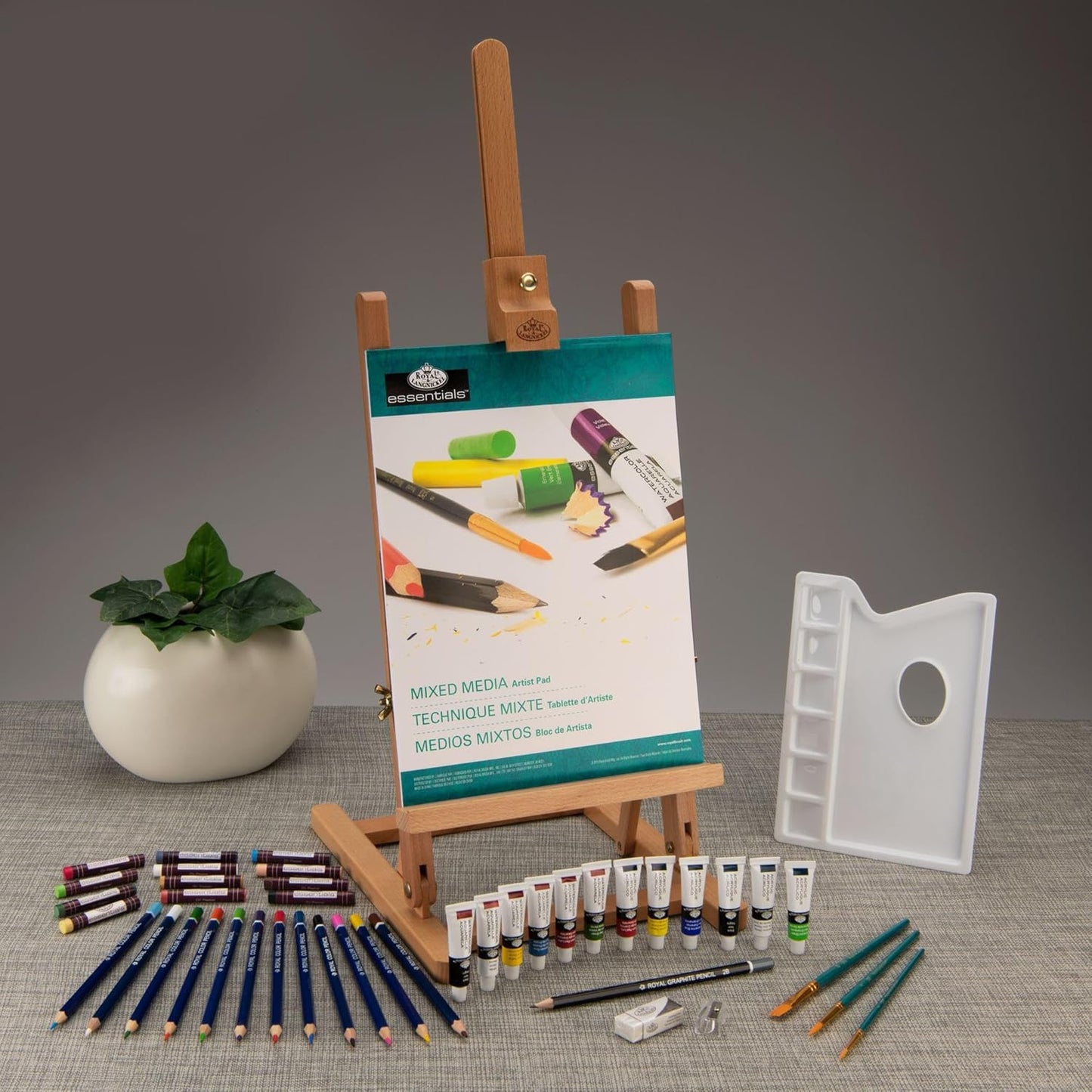 Mixed Media Easel Art Set