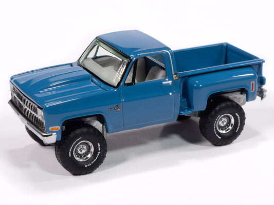 Chevy Silverado Stepside 1/64 - Muscle Truck