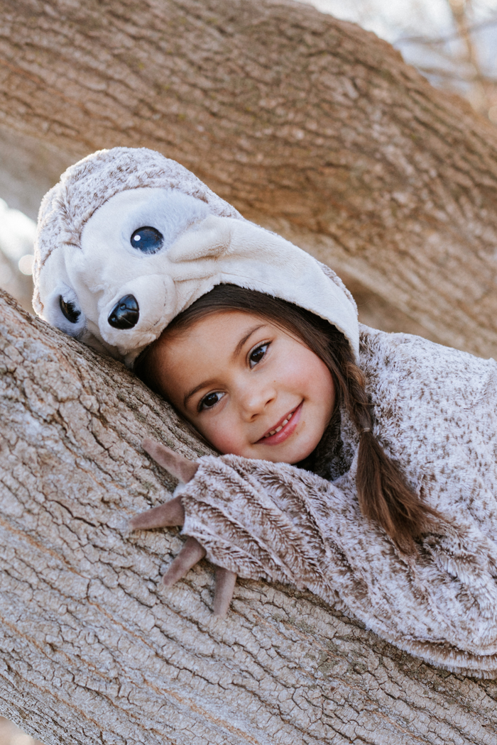 Cute & Cuddley Sloth Cape Age 4-6