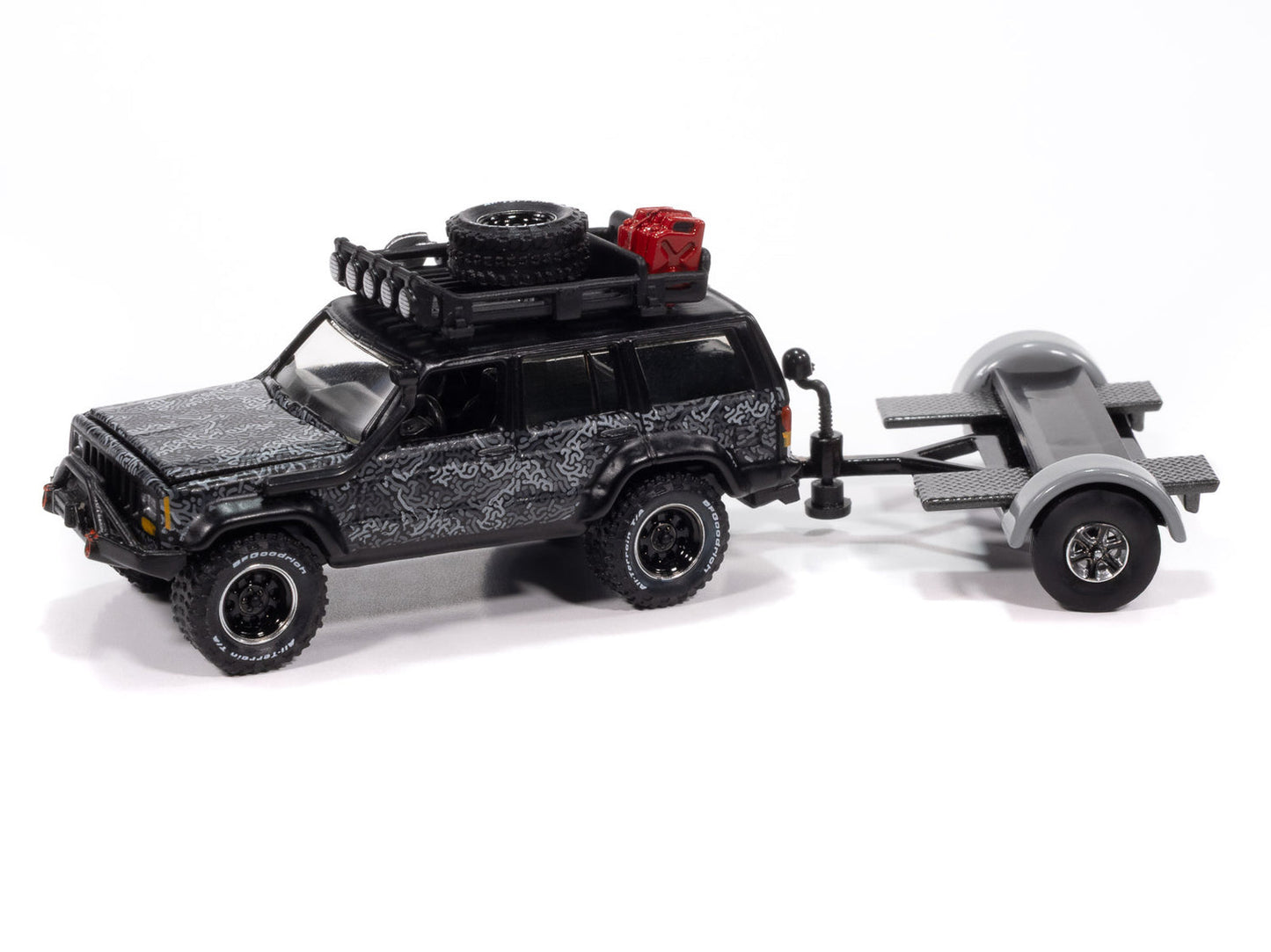 Jeep Cherokee XJ with Tow Dolly 1/64