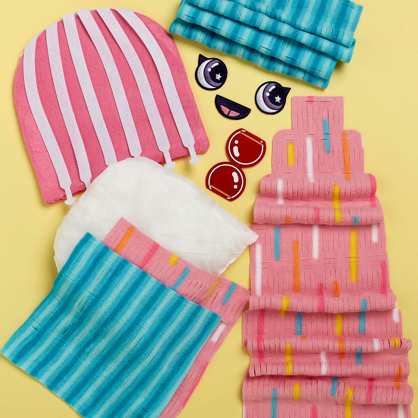 Magic Scrunch Pillow Cupcake