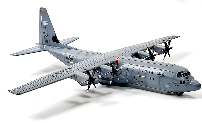 C-130 J-30 Super Hercules 1/144