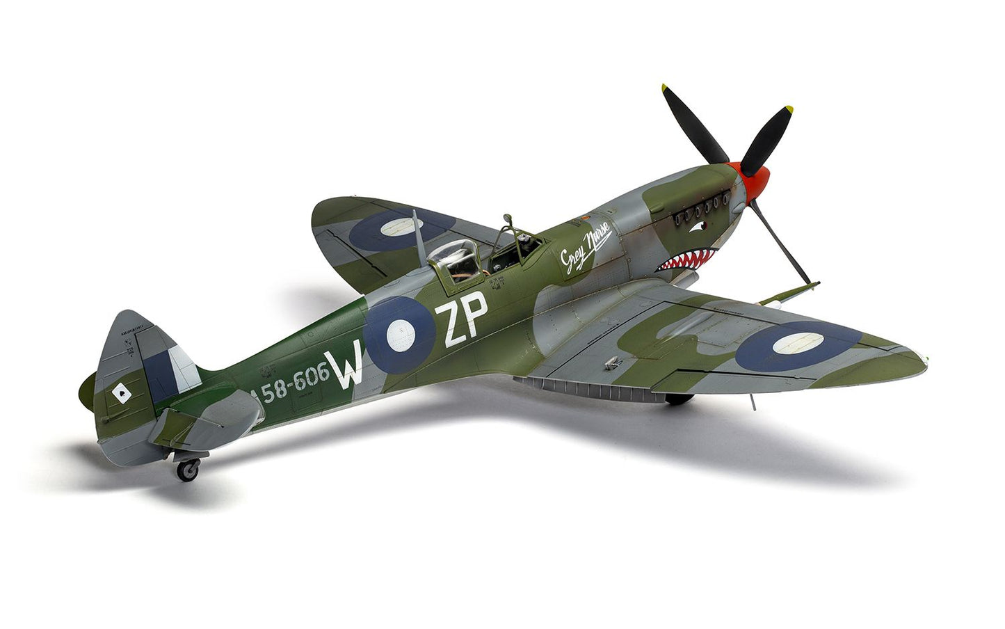 Supermarine Spitfire Mk.VIII 1/24