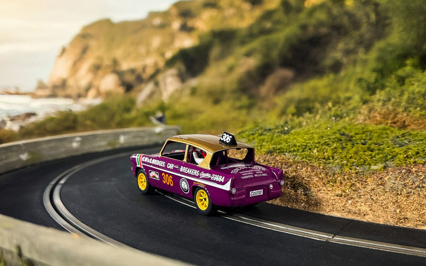 Ford Anglia 105E George Polley 306