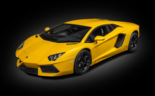 Lamborghini Aventador LP700-4 1/8