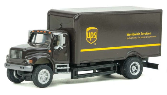 HO International 4900 Single-Axle Box Van UPS