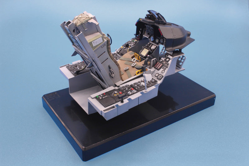 F-16 Cockpit 1/12