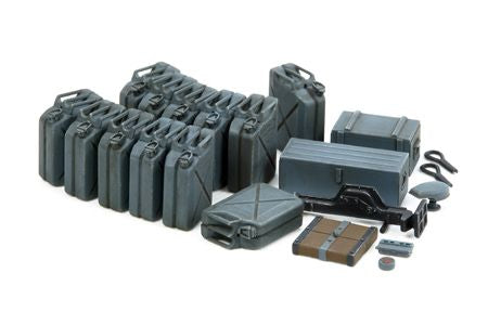GERMAN JERRY CAN SET (EARLY TYPE) 1/35