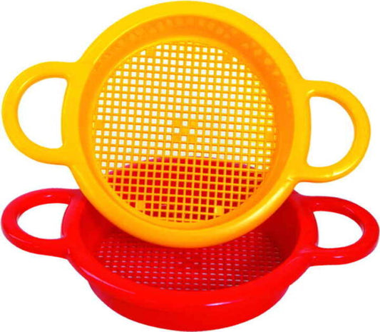 Sieve with handles