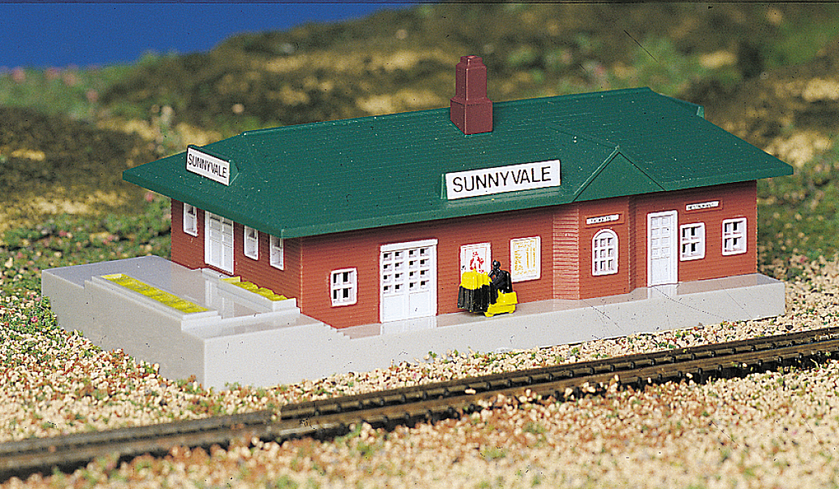 Passenger Station – Hobby and Toy Central