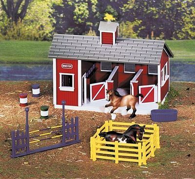 LITTLE RED STABLE SET