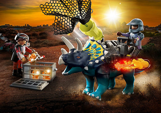 Dino Rise Triceratops Battle for the Leg