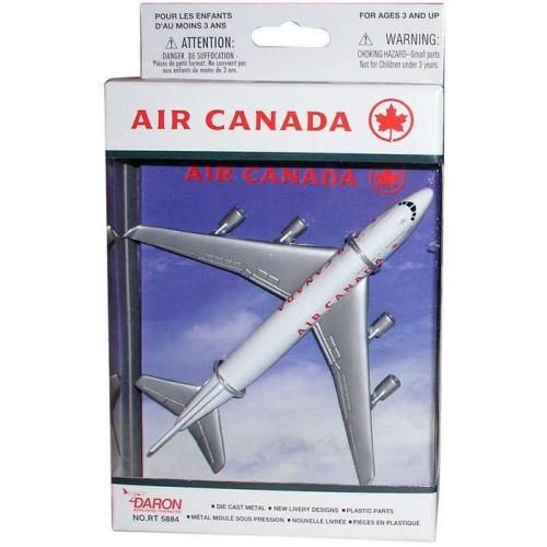 AIR CANADA AIRLINER