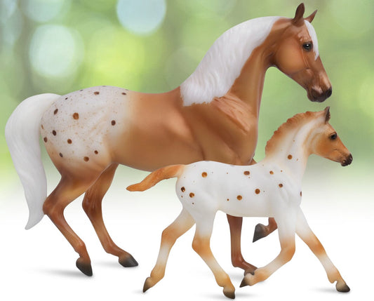 Effortless Grace and Foal Set 1/12